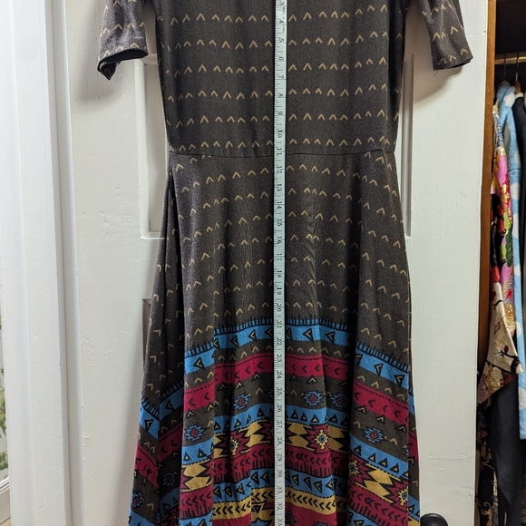Southwest Inspired LuLaRoe medium "Nicole" dress with pockets - Picture 9 of 9
